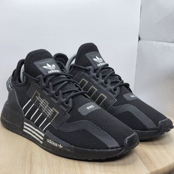 Adidas NMD R1 V2 Triple Black Running Casual Sneakers Shoes GZ1998 Mens 8.5 - Picture 5 of 10